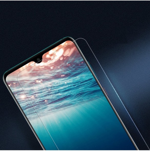 Ett elegant glas för Huawei Mate 20 modell i vackert material.