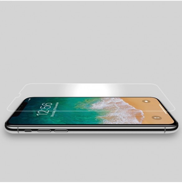 Ett elegant glas för Apple iPhone XR-modell i kvalitativt material.