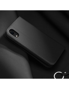 Ett snyggt fodral för iPhone XR-modellen i kvalitativt material.