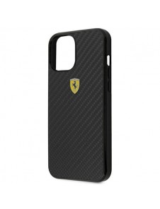 iPhone 12 Pro Max och väldigt snyggt skydd från Ferrari.