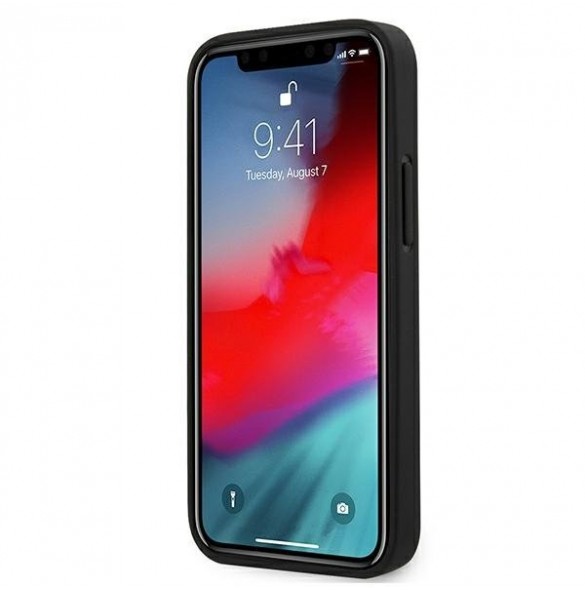 Med det här skalet blir du lugn för iPhone 12 Mini och väldigt snyggt skydd från Mercedes.