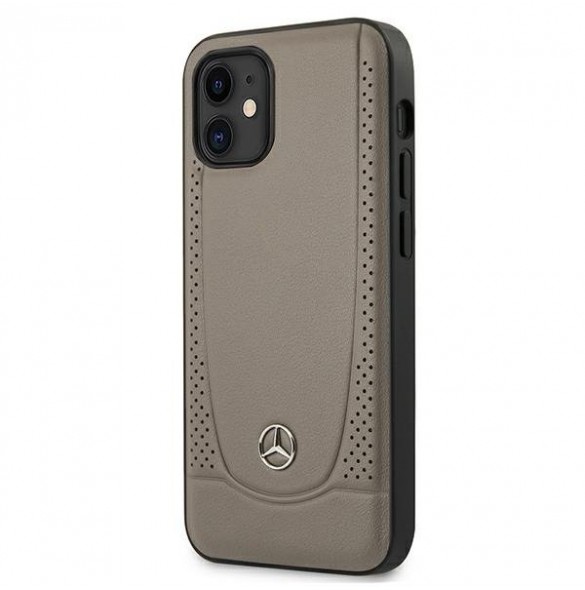 iPhone 12 Mini skyddas av detta fantastiska skal.