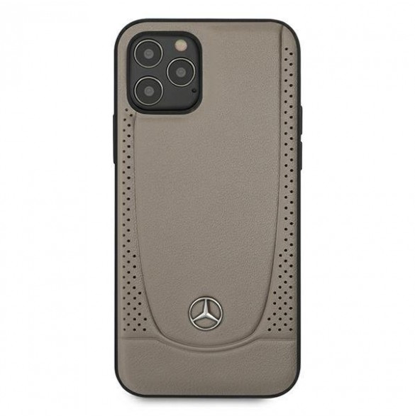 Högkvalitativt material från Mercedes.