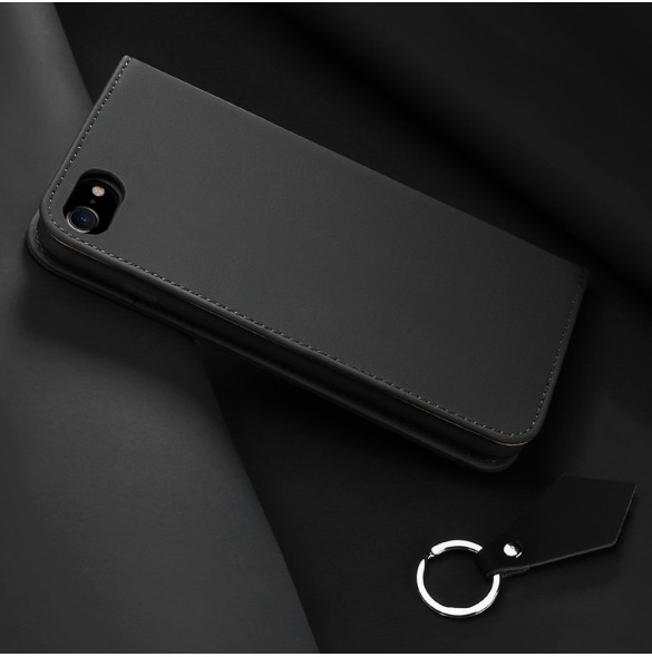 Din iPhone 8 / 7 kommer att skyddas av detta stora omslag.