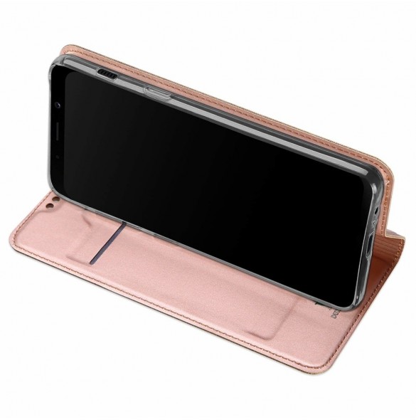 Din telefon skyddas av detta skydd från DUX DUCIS.
