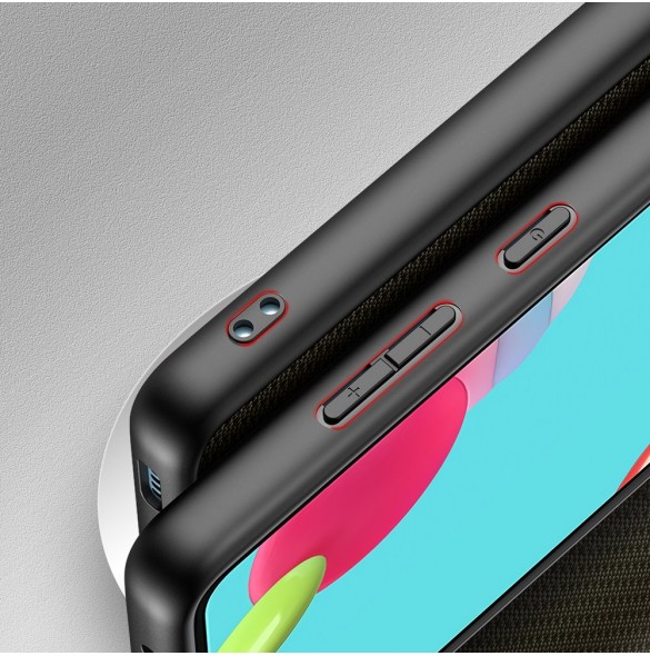 Samsung Galaxy A32 5G skyddas av detta fantastiska skal.