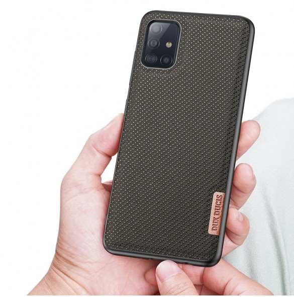 Samsung Galaxy A51 skyddas av detta fantastiska skal.