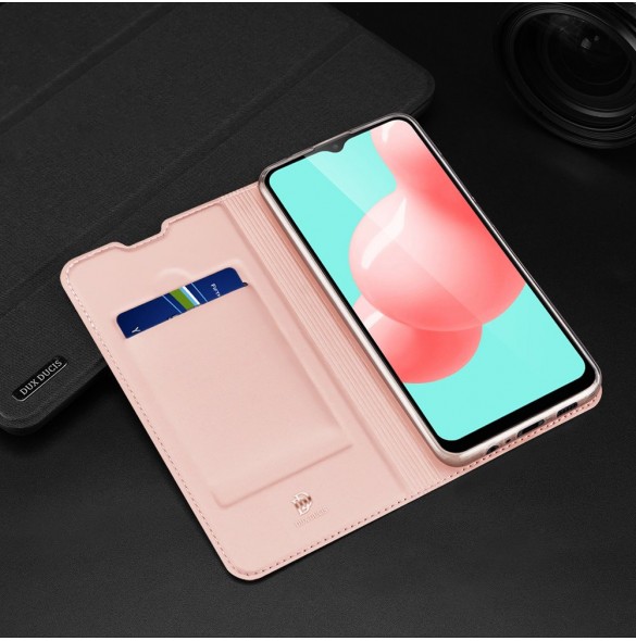 Rosa och mycket snyggt skal Samsung Galaxy A32 5G.