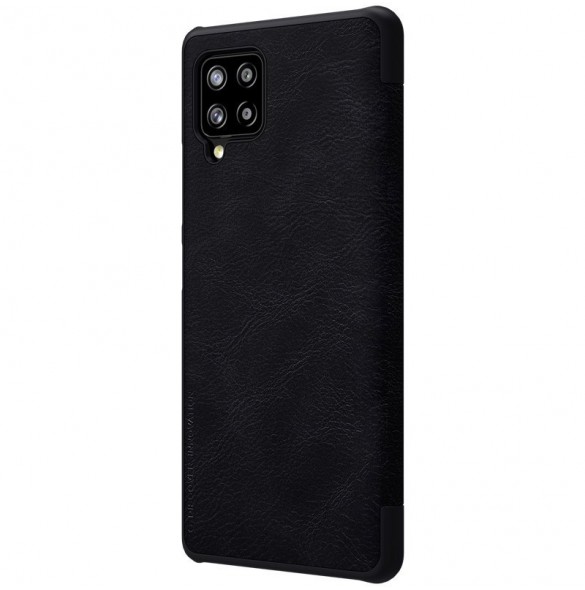 Samsung Galaxy A42 5G skyddas av detta fantastiska skal.