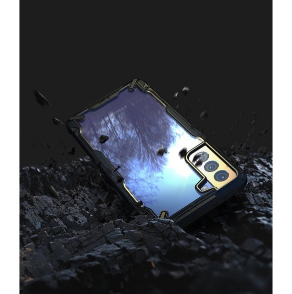 Svart och mycket snyggt skal Samsung Galaxy S21 5G.