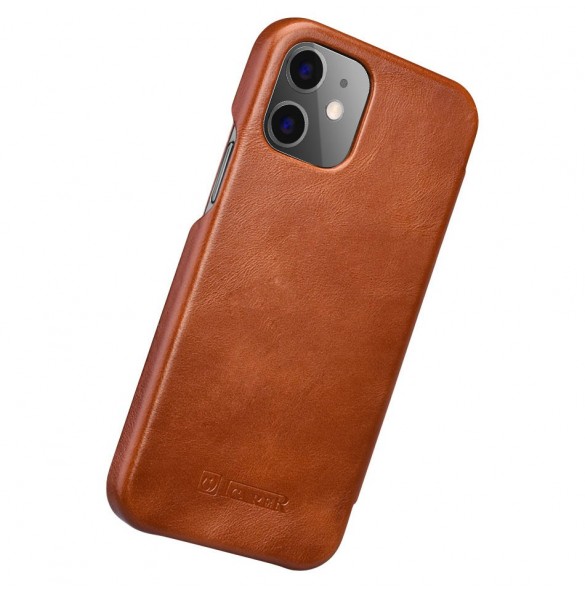 iPhone 12 Pro Max skyddas av detta fantastiska skal.